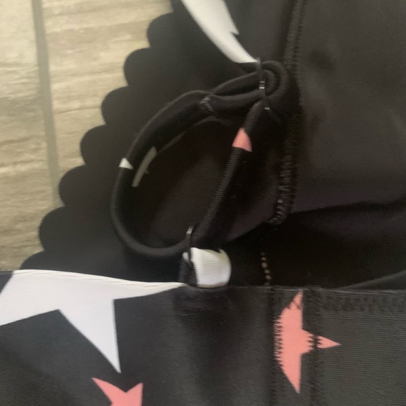 PINK Victoria Secret Star Graphic Bonded Scallop Bralette Size Medium - Picture 6 of 7